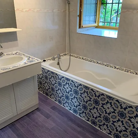 Paisible Au Coeur Des Montagnes A Holiday home Nohedes